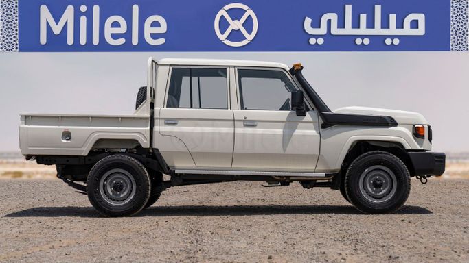 Новый Toyota Land Cruiser 70 Series Рестайлинг 2, 4.5 л, 2025 в Дубае от Milele Белый цвет. Other | AUTO.AE