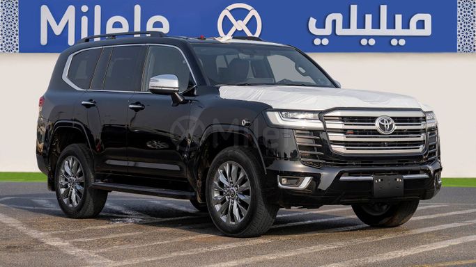 Новый Toyota Land Cruiser 300 Series, 3.4 л, 2025 в Дубае от Milele Черный цвет. Other | AUTO.AE