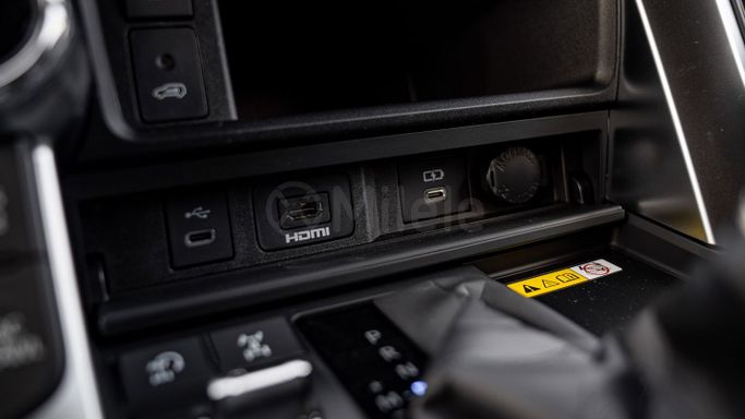 Новый Toyota Land Cruiser 300 Series, 3.4 л, 2025 в Дубае от Milele Черный цвет. Other | AUTO.AE