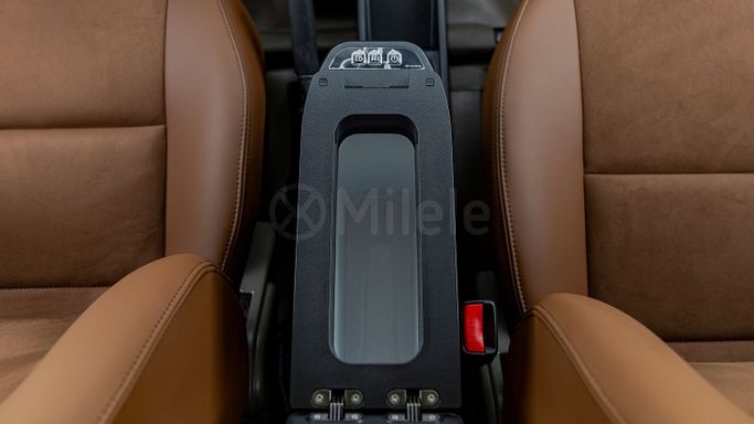 Новый Toyota Land Cruiser 70 Series Рестайлинг 2, 2.8 л, 2025 в Дубае от Milele Серый цвет. Other | AUTO.AE