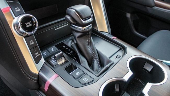 Новый Toyota Land Cruiser 300 Series, 4.0 л, 2023 в Дубае от Falcons GT Motors FZCO Черный цвет. Other | AUTO.AE