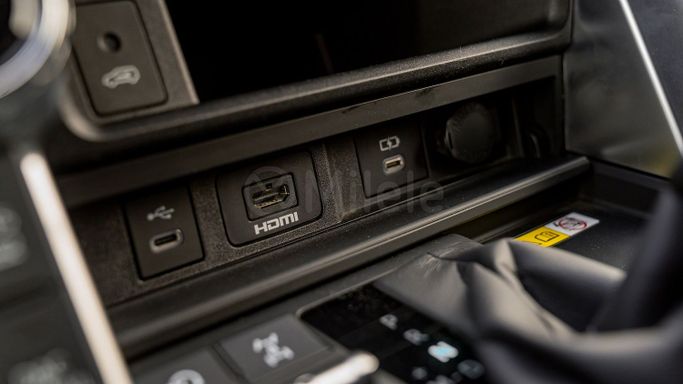 Новый Toyota Land Cruiser 300 Series, 3.4 л, 2025 в Дубае от Milele Черный цвет. Other | AUTO.AE