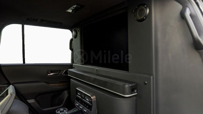 Новый Toyota Land Cruiser 300 Series, 3.4 л, 2025 в Дубае от Milele Черный цвет. Other | AUTO.AE