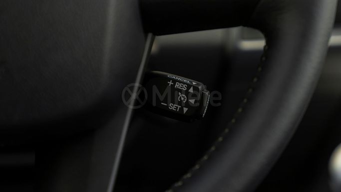 Новый Toyota Land Cruiser 70 Series Рестайлинг 2, 2.8 л, 2025 в Дубае от Milele Белый цвет. Other | AUTO.AE