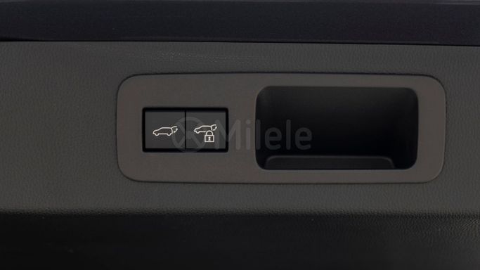 Новый Toyota Land Cruiser 300 Series, 3.3 л, 2025 в Дубае от Milele Серый цвет. Other | AUTO.AE