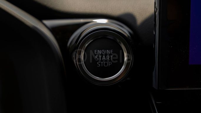 Новый Toyota Land Cruiser 300 Series, 3.3 л, 2025 в Дубае от Milele Серый цвет. Other | AUTO.AE