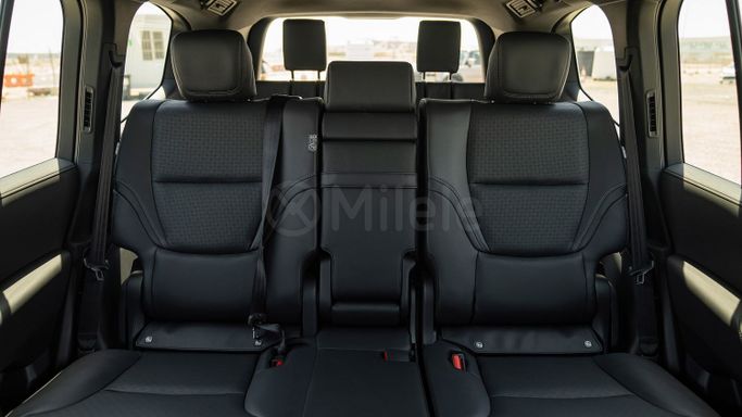 Новый Toyota Land Cruiser 300 Series, 3.3 л, 2025 в Дубае от Milele Серый цвет. Other | AUTO.AE