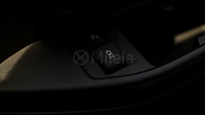 Новый Toyota Land Cruiser 300 Series, 3.3 л, 2025 в Дубае от Milele Серый цвет. Other | AUTO.AE