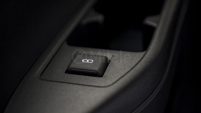 Новый Toyota Land Cruiser 300 Series, 3.3 л, 2025 в Дубае от Milele Серебристый цвет. Other | AUTO.AE