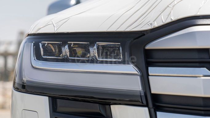 Новый Toyota Land Cruiser 300 Series, 3.3 л, 2025 в Дубае от Milele Белый цвет. Other | AUTO.AE