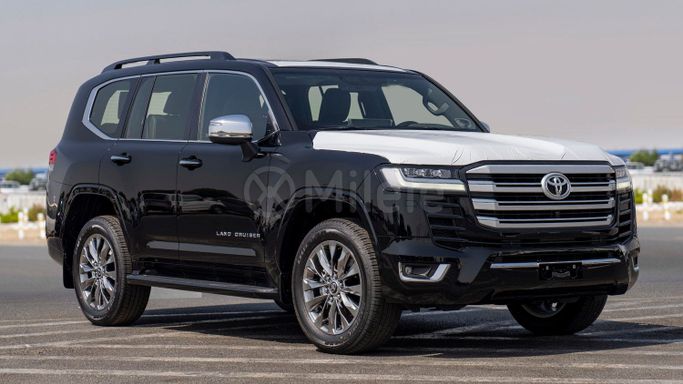 Новый Toyota Land Cruiser 300 Series, 3.4 л, 2025 в Дубае от Milele Черный цвет. Other | AUTO.AE