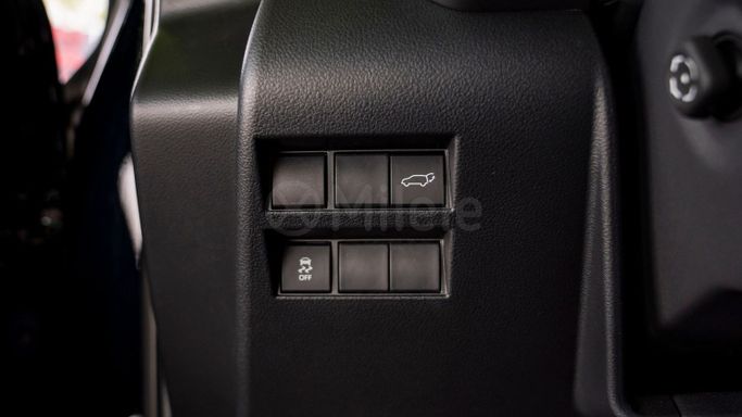 Новый Toyota Land Cruiser 300 Series, 3.4 л, 2025 в Дубае от Milele Черный цвет. Other | AUTO.AE