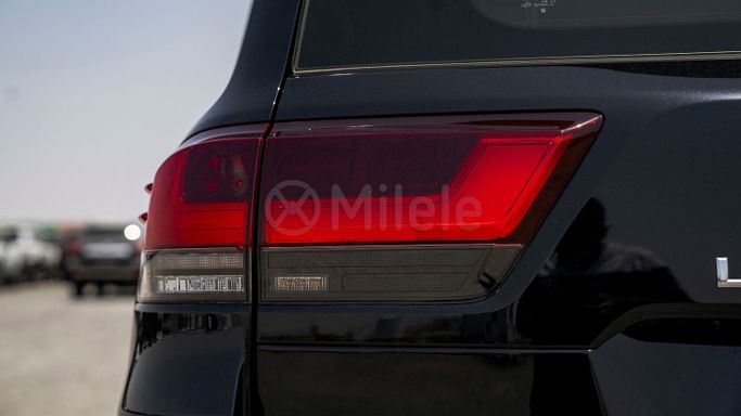 Новый Toyota Land Cruiser 300 Series, 3.4 л, 2025 в Дубае от Milele Черный цвет. Other | AUTO.AE