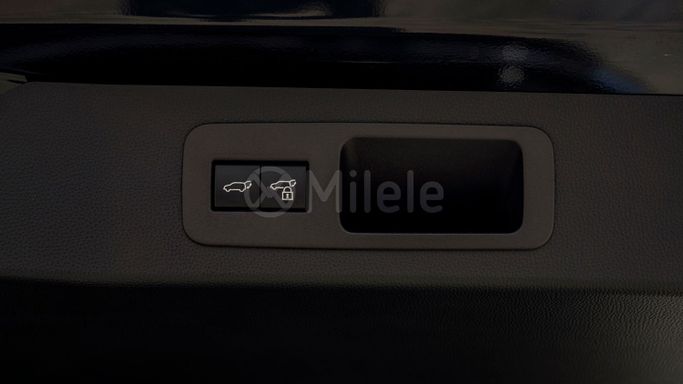 Новый Toyota Land Cruiser 300 Series, 3.4 л, 2025 в Дубае от Milele Черный цвет. Other | AUTO.AE