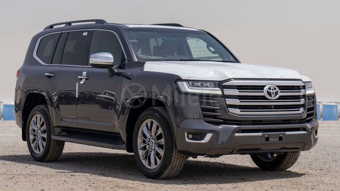 Новый Toyota Land Cruiser 300 Series, 3.3 л, 2025 в Дубае от Milele Серый цвет. Other | AUTO.AE