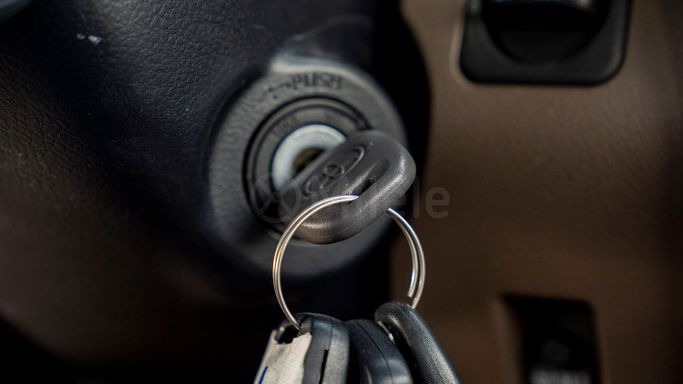 Новый Toyota Land Cruiser 70 Series Рестайлинг 2, 2.8 л, 2024 в Дубае от Milele Серый цвет. Other | AUTO.AE