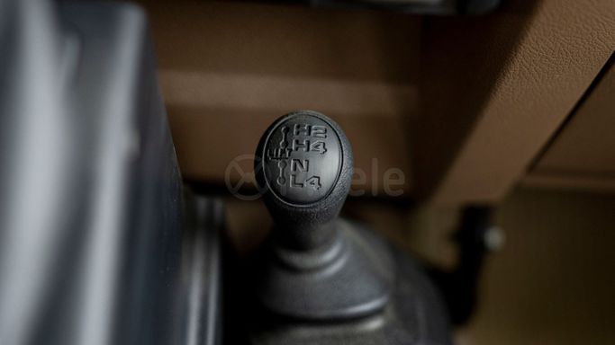 Новый Toyota Land Cruiser 70 Series Рестайлинг 2, 2.8 л, 2024 в Дубае от Milele Серый цвет. Other | AUTO.AE