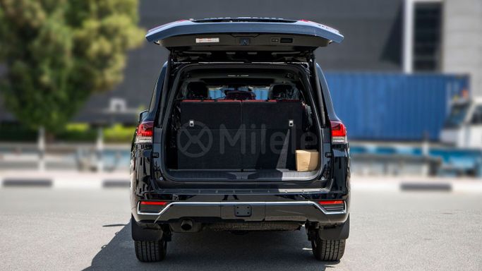 Новый Toyota Land Cruiser 300 Series, 3.4 л, 2025 в Дубае от Milele Черный цвет. Other | AUTO.AE