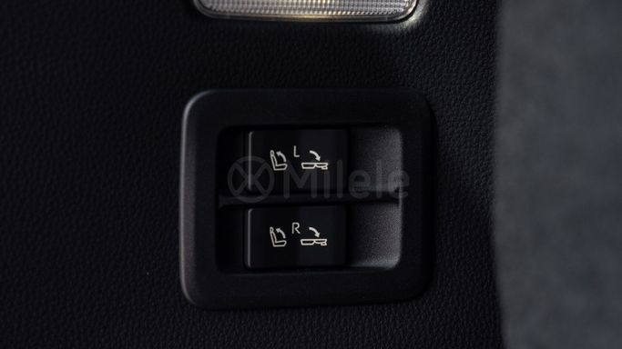 Новый Toyota Land Cruiser 300 Series, 3.4 л, 2025 в Дубае от Milele Черный цвет. Other | AUTO.AE