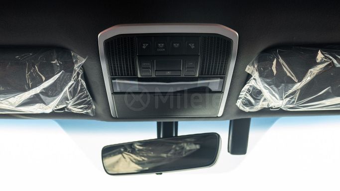 Новый Toyota Land Cruiser 300 Series, 3.4 л, 2025 в Дубае от Milele Черный цвет. Other | AUTO.AE