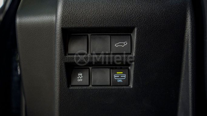 Новый Toyota Land Cruiser 300 Series, 3.4 л, 2025 в Дубае от Milele Черный цвет. Other | AUTO.AE