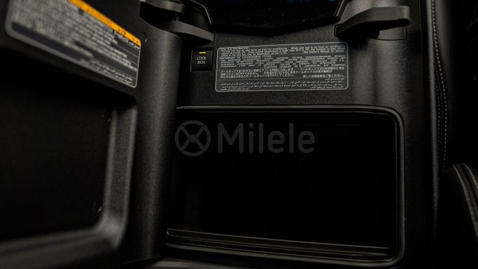 Новый Toyota Land Cruiser 300 Series, 4.0 л, 2024 в Дубае от Milele Черный цвет. Other | AUTO.AE