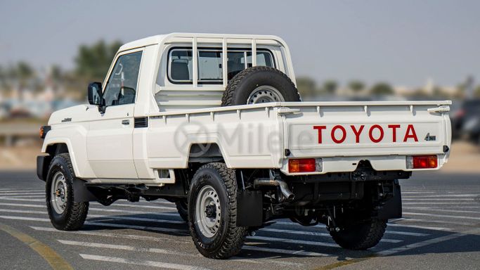 New Toyota Land Cruiser 70 Series Facelift 2, 4.5 l, 2025 in Dubai by Milele, White color. Other | AUTO.AE