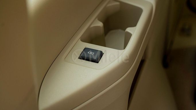 Новый Toyota Land Cruiser 300 Series, 3.3 л, 2024 в Дубае от Milele Серебристый цвет. Other | AUTO.AE