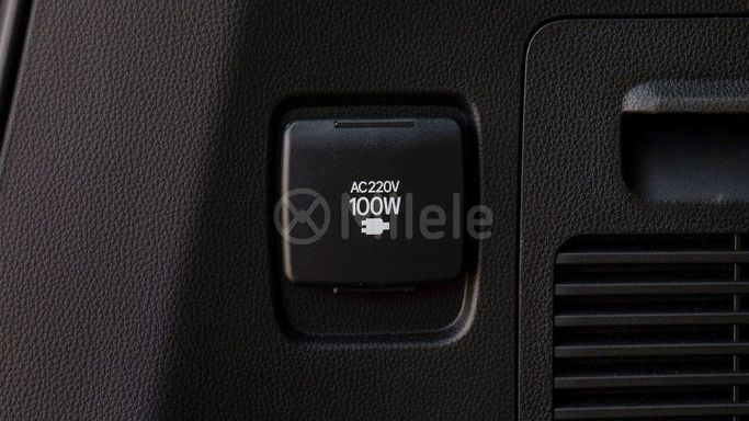 Новый Toyota Land Cruiser 300 Series, 3.3 л, 2024 в Дубае от Milele Серый цвет. Other | AUTO.AE