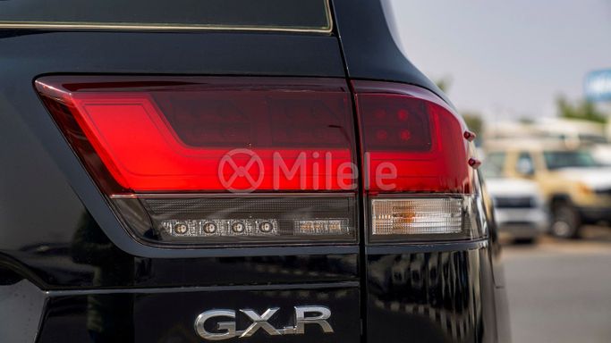 Новый Toyota Land Cruiser 300 Series, 3.4 л, 2024 в Дубае от Milele Черный цвет. Other | AUTO.AE