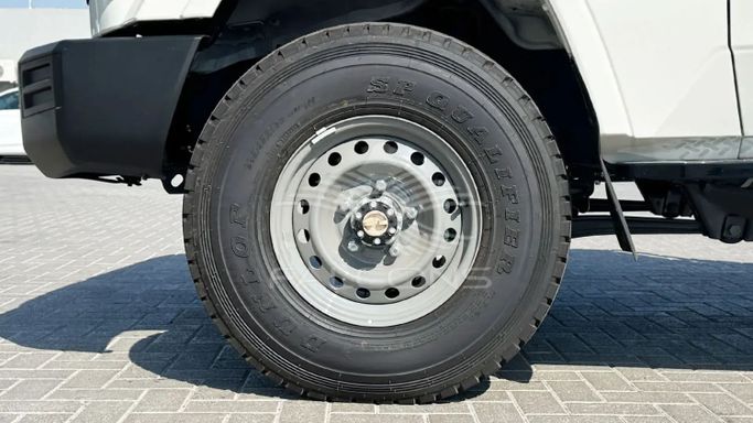 New Toyota Land Cruiser 70 Series Facelift 2, 4.5 l, 2025 in Dubai by Falcons GT Motors FZCO, White color. Other | AUTO.AE