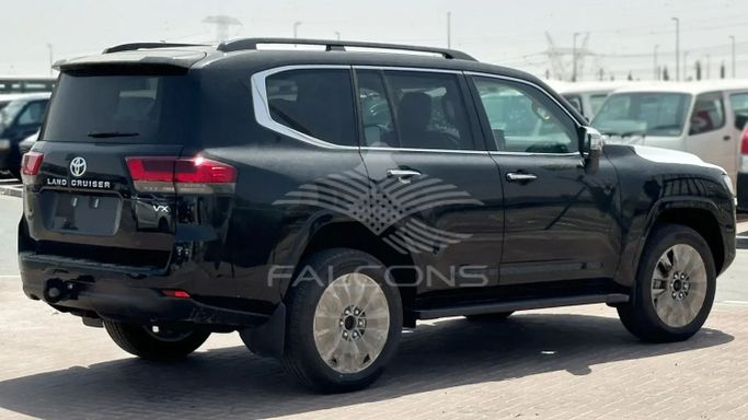 Новый Toyota Land Cruiser 300 Series, 3.3 л, 2024 в Дубае от Falcons GT Motors FZCO Черный цвет. Other | AUTO.AE