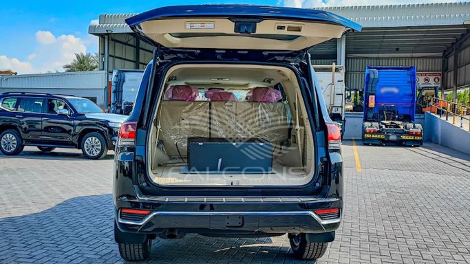 Новый Toyota Land Cruiser 300 Series, 3.4 л, 2024 в Дубае от Falcons GT Motors FZCO Черный цвет. Other | AUTO.AE