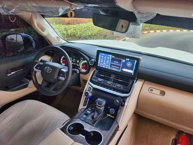 Used Toyota Land Cruiser 300 Series, 3.4 l, 2024 in Dubai by Gulf Motors, White color. GCC Specs | AUTO.AE