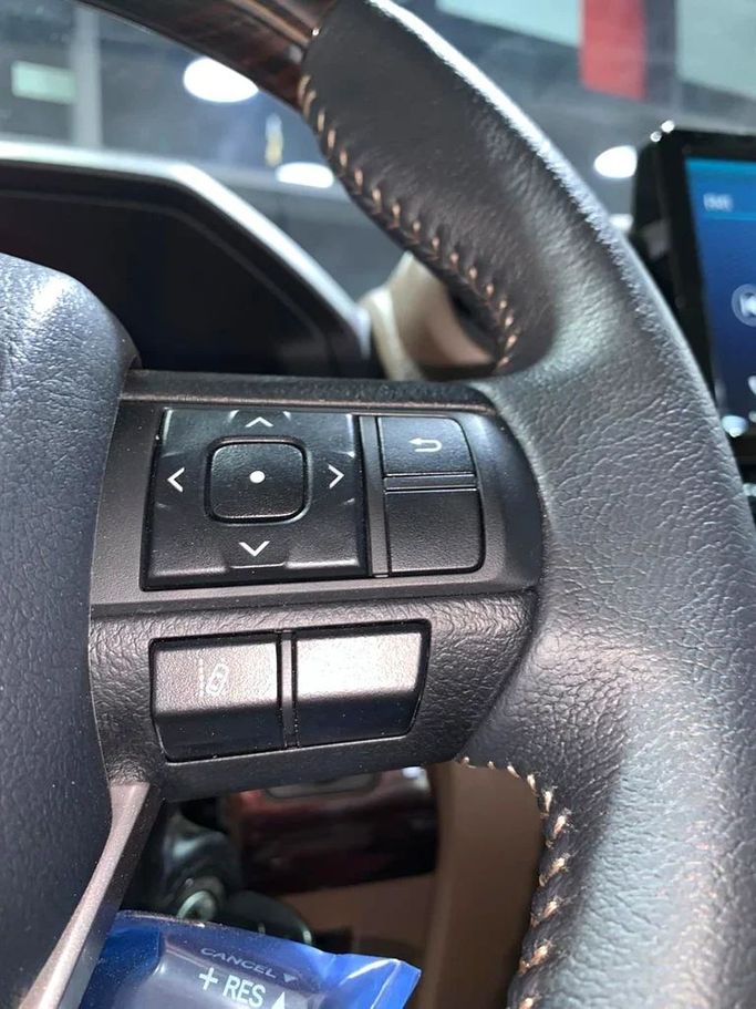 Новый Toyota Land Cruiser 70 Series Рестайлинг 2, 2.8 л, 2025 в Дубае от BANIYAS CARS SHOWROOM Белый цвет. GCC | AUTO.AE