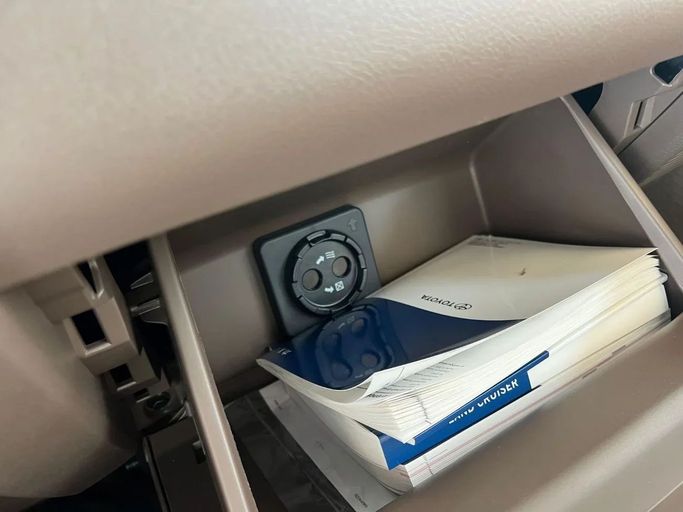 Новый Toyota Land Cruiser 70 Series Рестайлинг 2, 4.0 л, 2025 в Дубае от My Way Motors Белый цвет. GCC | AUTO.AE