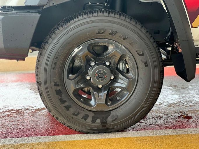 Новый Toyota Land Cruiser 70 Series Рестайлинг 2, 4.0 л, 2025 в Дубае от My Way Motors Белый цвет. GCC | AUTO.AE