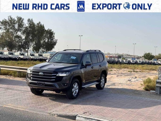 Новый Toyota Land Cruiser 300 Series, 3.3 л, 2025 в Дубае от Allied Motors Серый цвет. Other | AUTO.AE