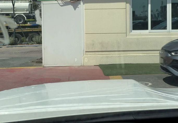 Новый Toyota Land Cruiser 300 Series, 3.3 л, 2025 в Дубае от Allied Motors Белый цвет. GCC | AUTO.AE