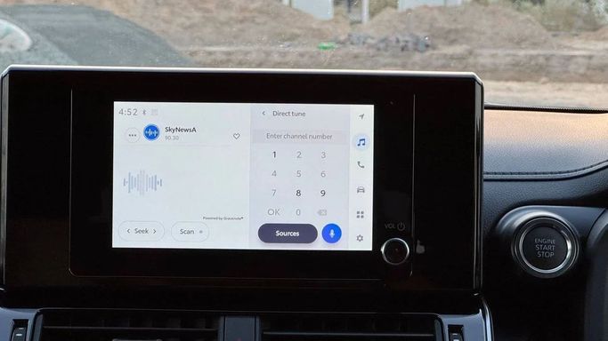 Новый Toyota Land Cruiser 300 Series, 3.3 л, 2025 в Дубае от Allied Motors Белый цвет. Other | AUTO.AE