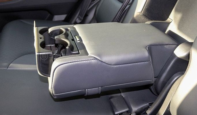 Новый Toyota Land Cruiser 300 Series, 3.3 л, 2025 в Дубае от Segrex Auto Черный цвет. GCC | AUTO.AE