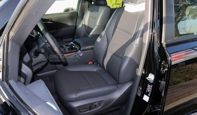 Новый Toyota Land Cruiser 300 Series, 4.0 л, 2025 в Дубае от Segrex Auto Черный цвет. GCC | AUTO.AE