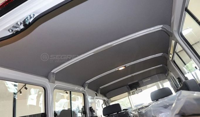 Новый Toyota Land Cruiser 70 Series Рестайлинг 2, 4.0 л, 2025 в Дубае от Segrex Auto Белый цвет. GCC | AUTO.AE