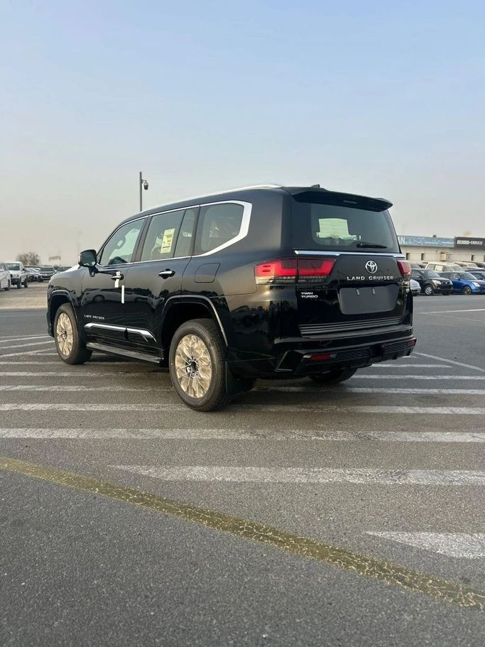 New Toyota Land Cruiser 300 Series, 3.4 l, 2025 in Dubai by World Center Motors FZE, Black color. GCC Specs | AUTO.AE