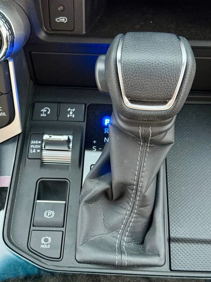 New Toyota Land Cruiser 300 Series, 4.0 l, 2025 in Dubai by World Center Motors FZE, White color. GCC Specs | AUTO.AE