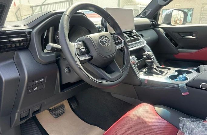 New Toyota Land Cruiser 300 Series, 3.4 l, 2025 in Dubai by World Center Motors FZE, White color. GCC Specs | AUTO.AE