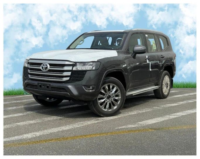Новый Toyota Land Cruiser 300 Series, 4.0 л, 2024 в Дубае от World Center Motors FZE Серебристый цвет. GCC | AUTO.AE