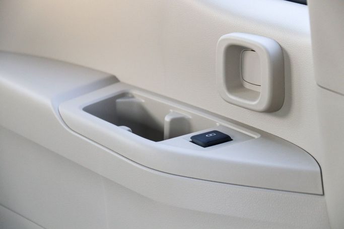 Новый Toyota Land Cruiser 300 Series, 4.0 л, 2024 в Дубае от Atlantic Motors FZCO Черный цвет.  | AUTO.AE