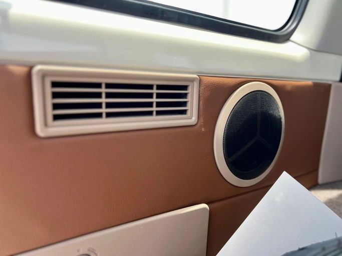 Новый Toyota Land Cruiser 70 Series Рестайлинг 2, 4.0 л, 2025 в Дубае от Al Rawnaq Motors  Белый цвет. GCC | AUTO.AE