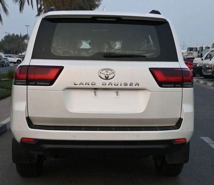 New Toyota Land Cruiser 300 Series, 3.3 l, 2022 in Dubai by AYT Motors, White color. Other | AUTO.AE